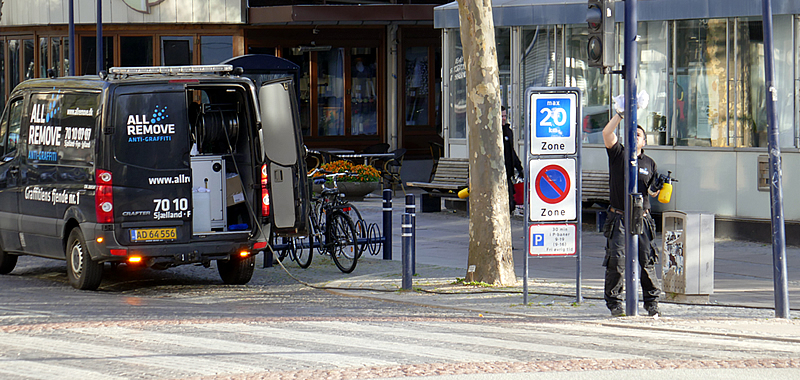 Trafiklys Lyngby Hovedgade afrenses af All Remove 2